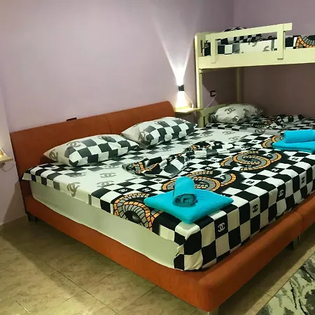 Rebi * Golem (Tirana)