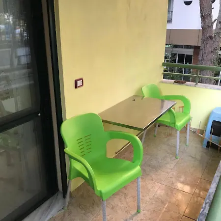 Rebi * Golem (Tirana)