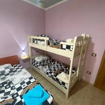 Rebi Apartament Golem (Tirana)