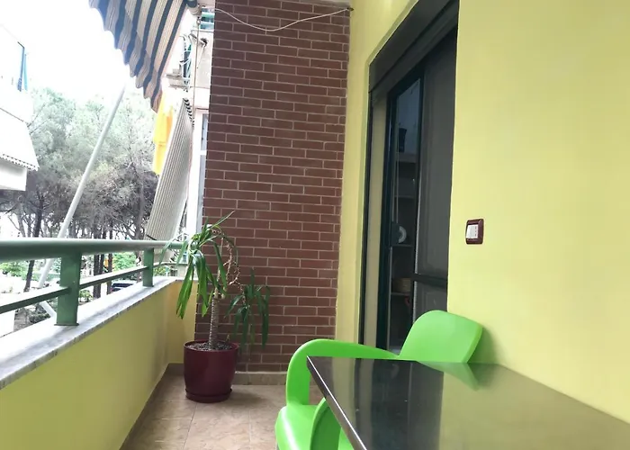 Rebi Appartamento Golem (Tirana)